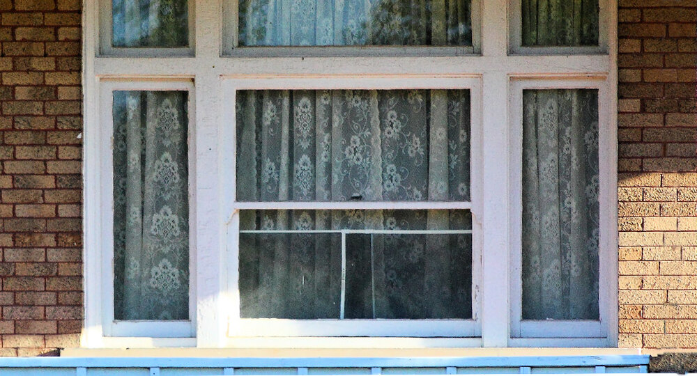 old windows that need replacement or repair